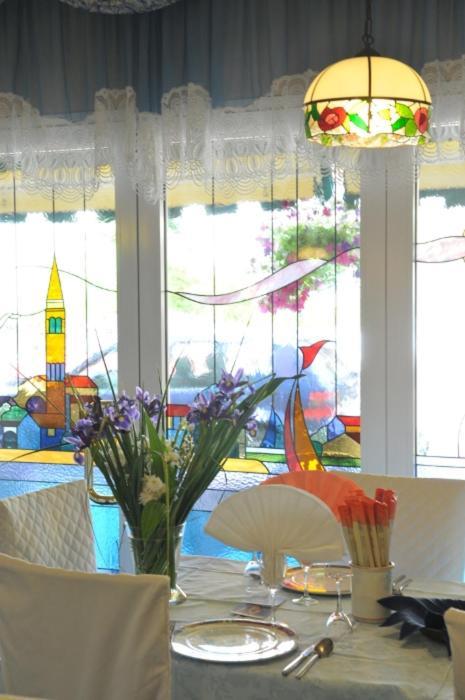 Albergo Ristorante Fabrizio Caorle Buitenkant foto