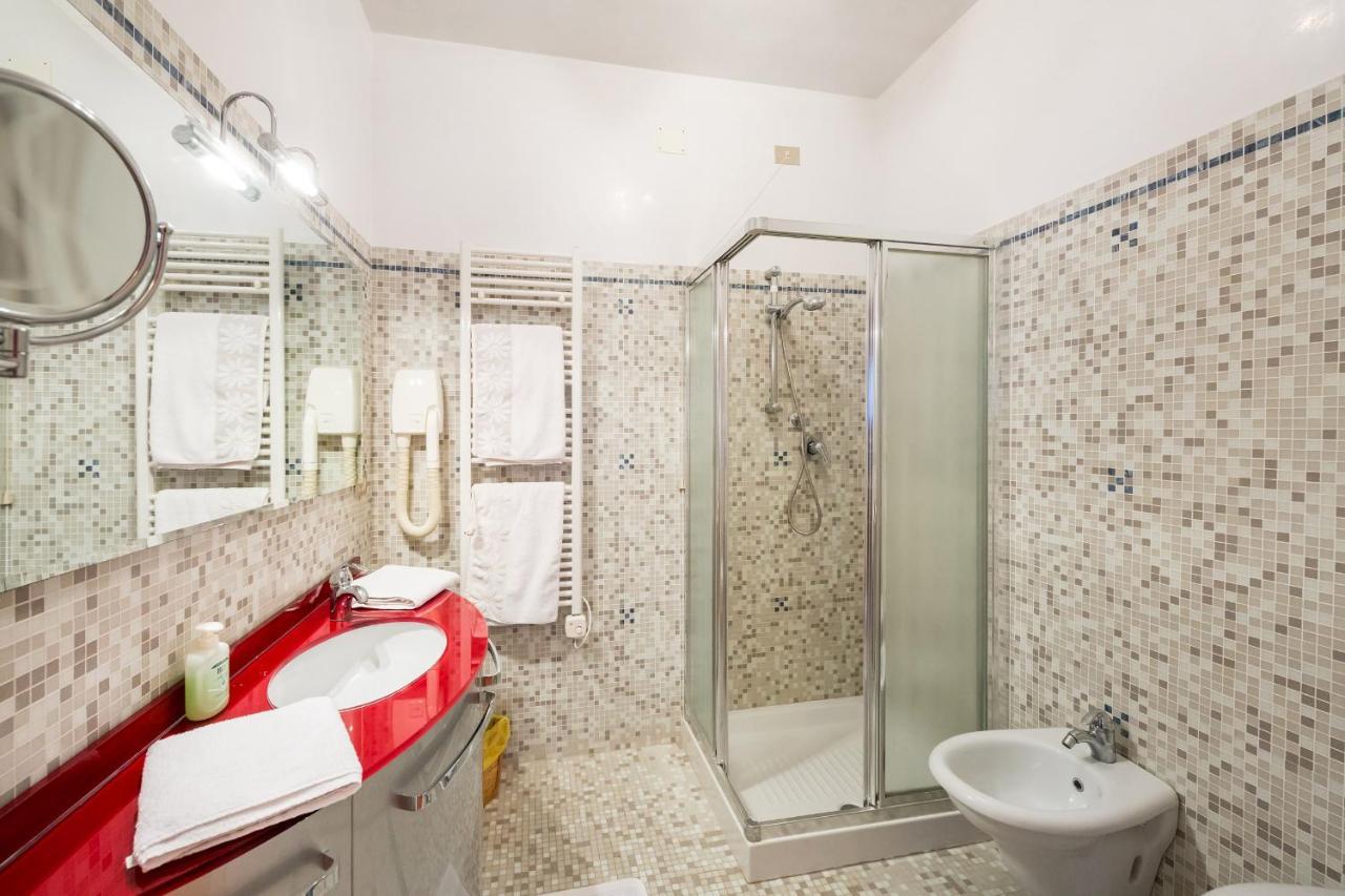 Albergo Ristorante Fabrizio Caorle Buitenkant foto